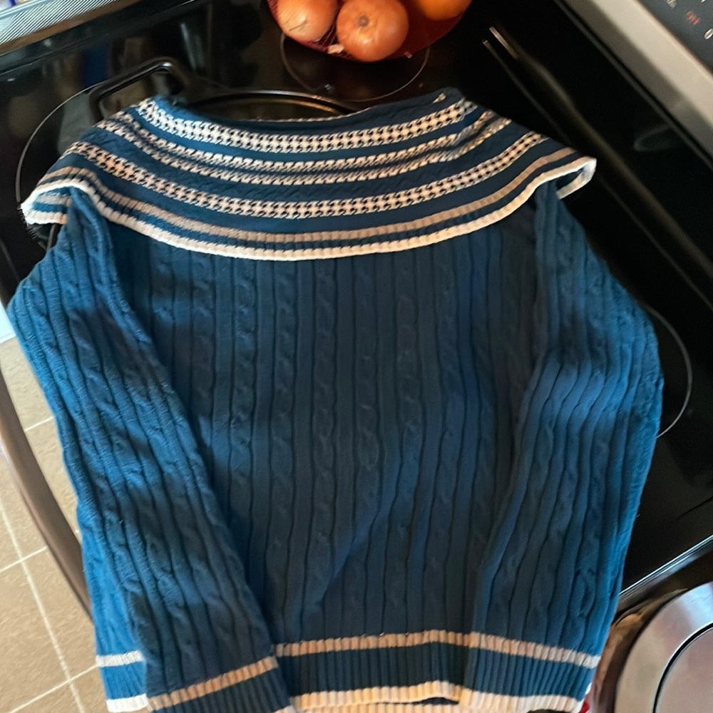 Gitano Vintage blue off shoulder sweater w/ white/grey/ black pattern on collar